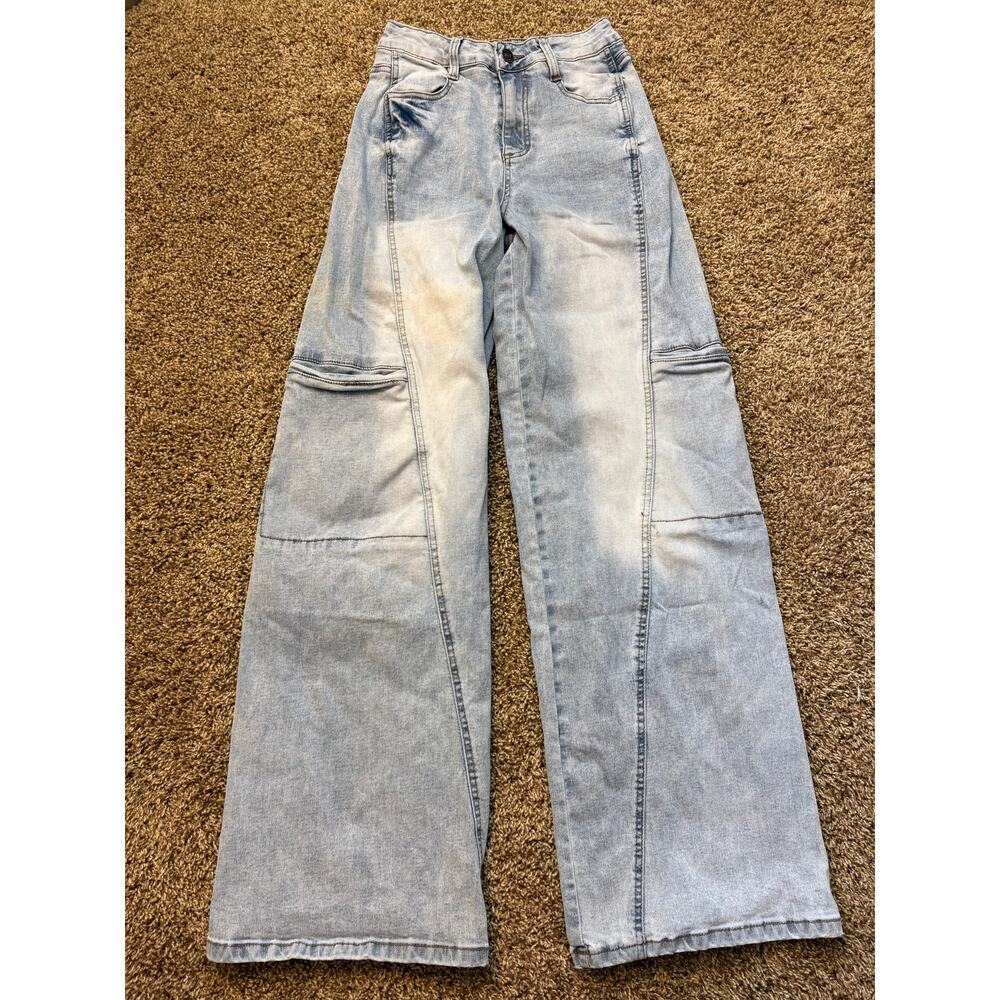 Forever 21 High Rise Wide Leg Cargo Jeans Light Wash Womens Size 25